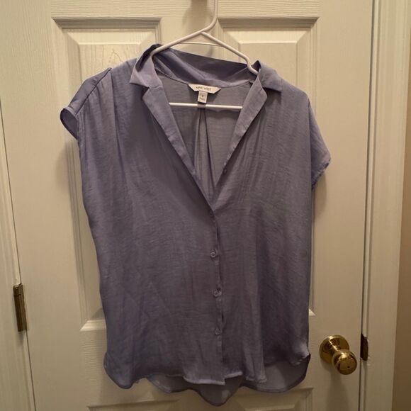 Nine West Button-Down Blouse – Size S, Light Blue, Cap Sleeves, Flowy Fit - Picture 1 of 9